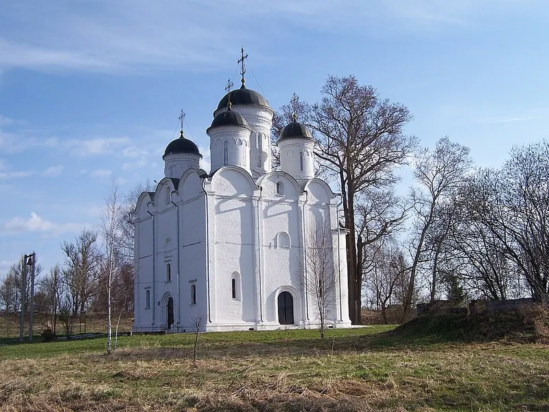 Храм Архангела Михаила (Микулино)