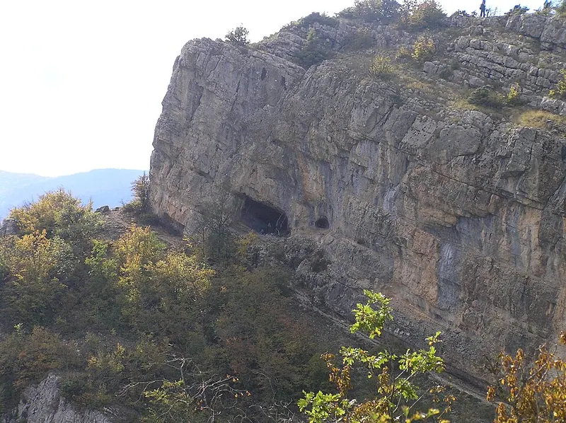 Коровий грот