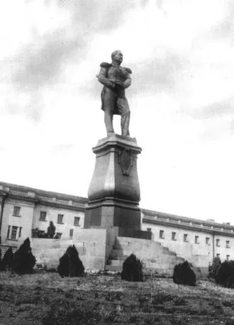 Памятник М. П. Лазареву (Севастополь)