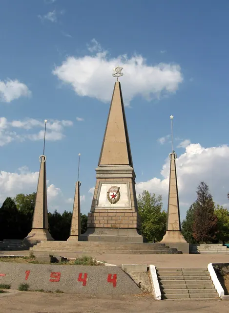 Памятник Славы воинов 2-й гвардейской армии