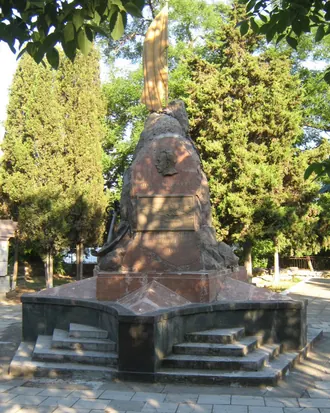 Братская могила участников восстания на крейсере «Очаков»