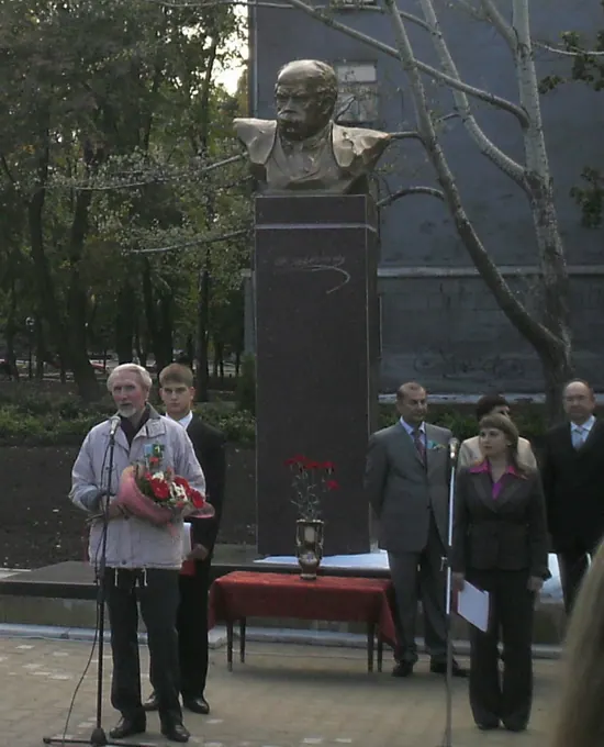 Памятник Тарасу Шевченко (Краматорск)