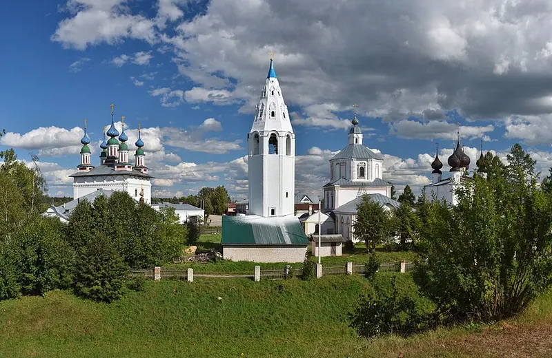 Храмовый ансамбль посёлка Лух