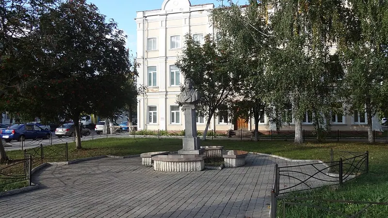 Памятник А. С. Пушкину (Орёл)