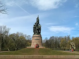 Клятва (памятник) — фото 4
