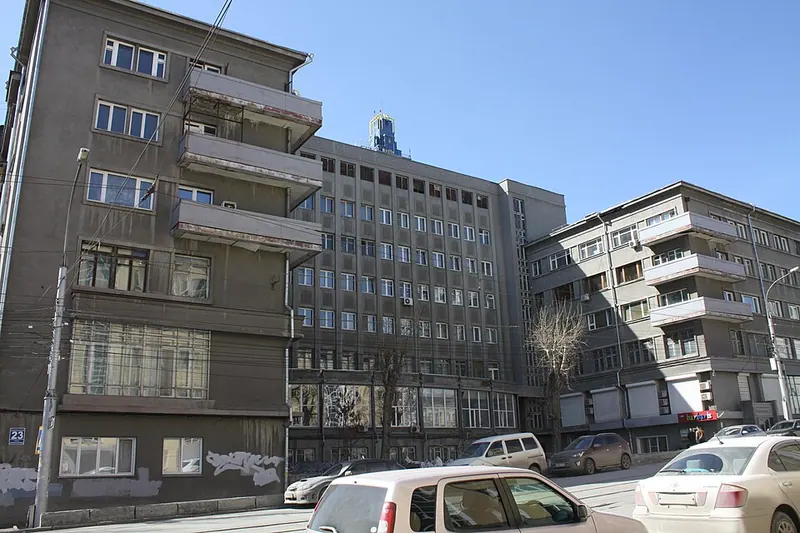 Дом-комбинат НКВД (Серебренниковская улица, 23)