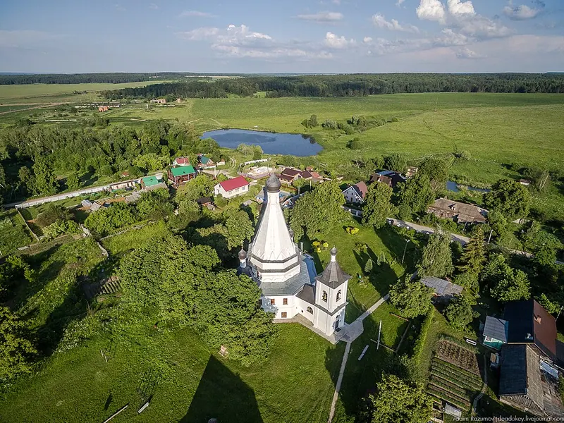 Церковь Воскресения Христова (Городня)