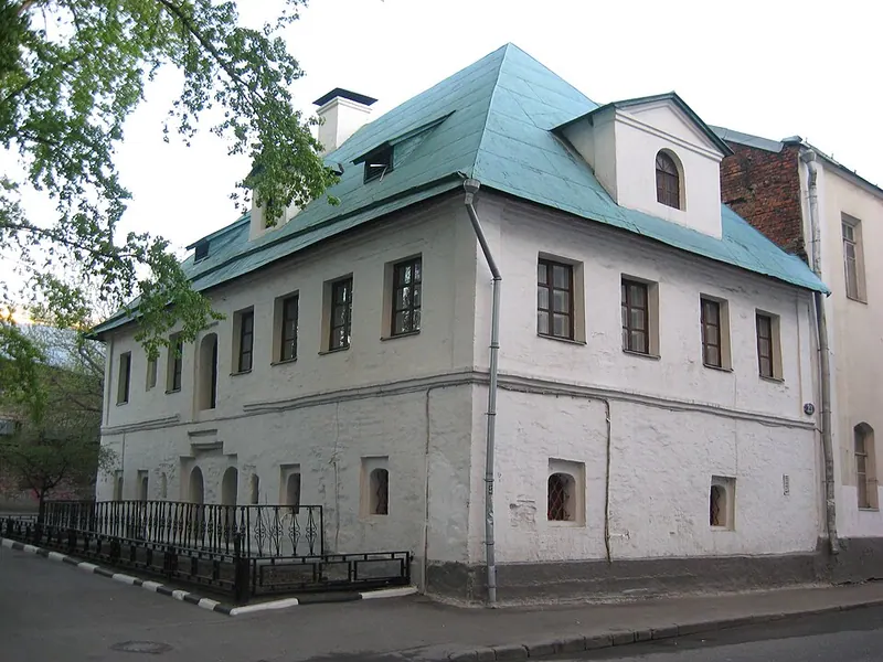 Здание Александровского подворья (Москва)