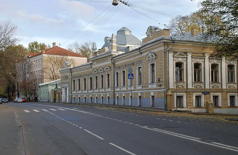 Городская усадьба Капцовой