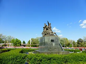 Памятник героям обороны Красного Царицына — фото 3