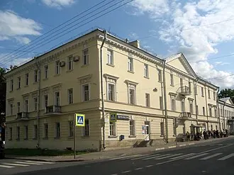 Дом Калашниковой