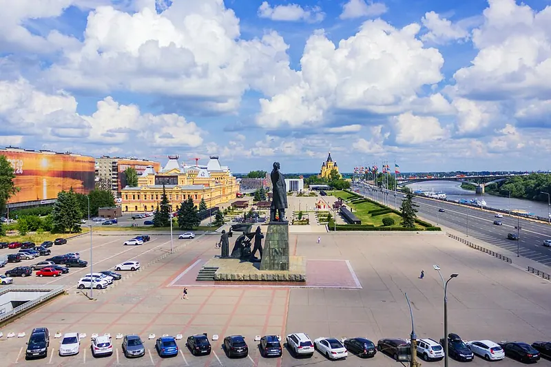 Памятник Ленину на площади Ленина (Нижний Новгород)