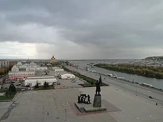 Памятник Ленину на площади Ленина (Нижний Новгород) — фото 3