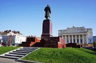 Памятник Ленину (Казань) — фото 4