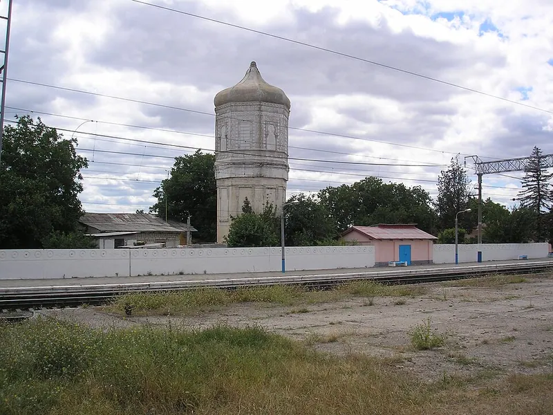 Башня в Почтовом