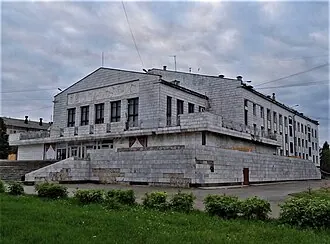 Переборы (дворец культуры)
