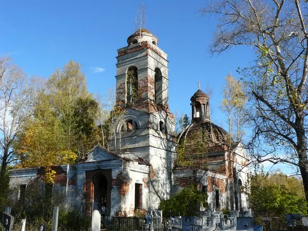 Храм Покрова Пресвятой Богородицы на погосте Покров-Башево