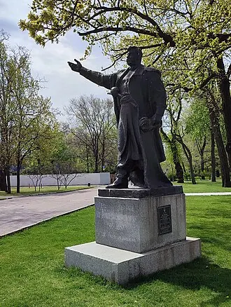 Памятник Богдану Хмельницкому (Запорожье) — фото 4