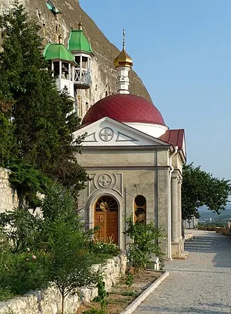 Инкерманский пещерный монастырь