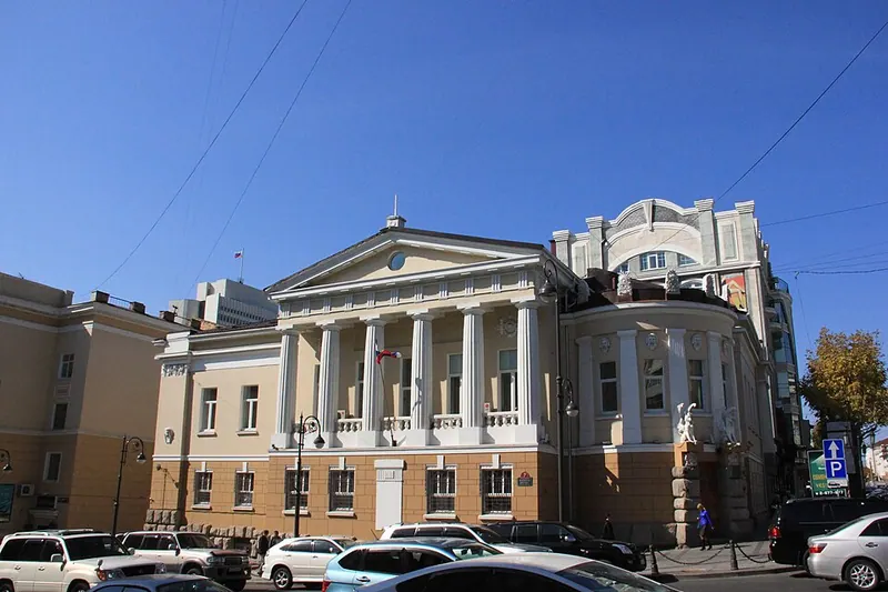 Здание генерального консульства Японии