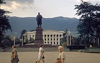 Памятник Ленину (Ялта) — фото 4