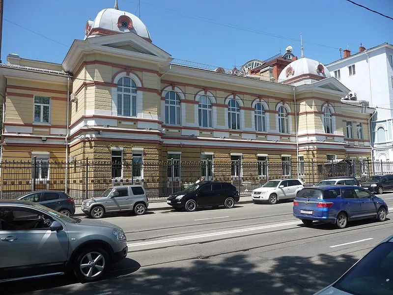 Здание Приморского отделения Российского государственного банка