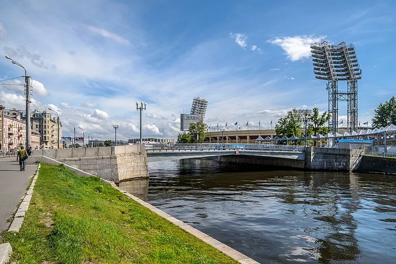 Ждановский мост