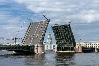 Дворцовый мост
