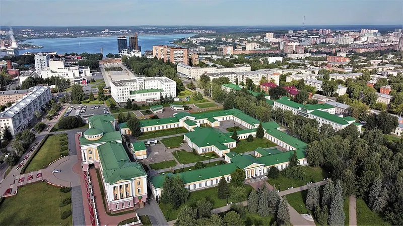 Арсенал Ижевского оружейного завода