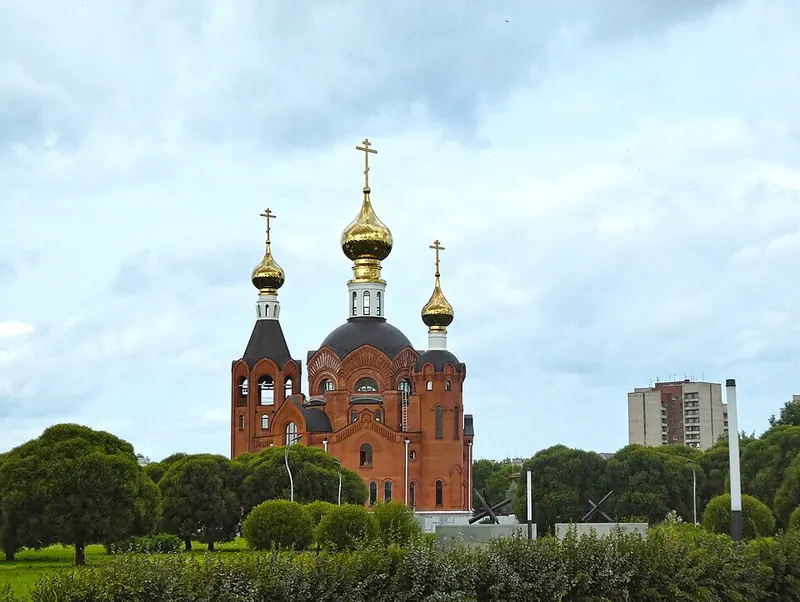 Церковь Преображения Господня в Лигово