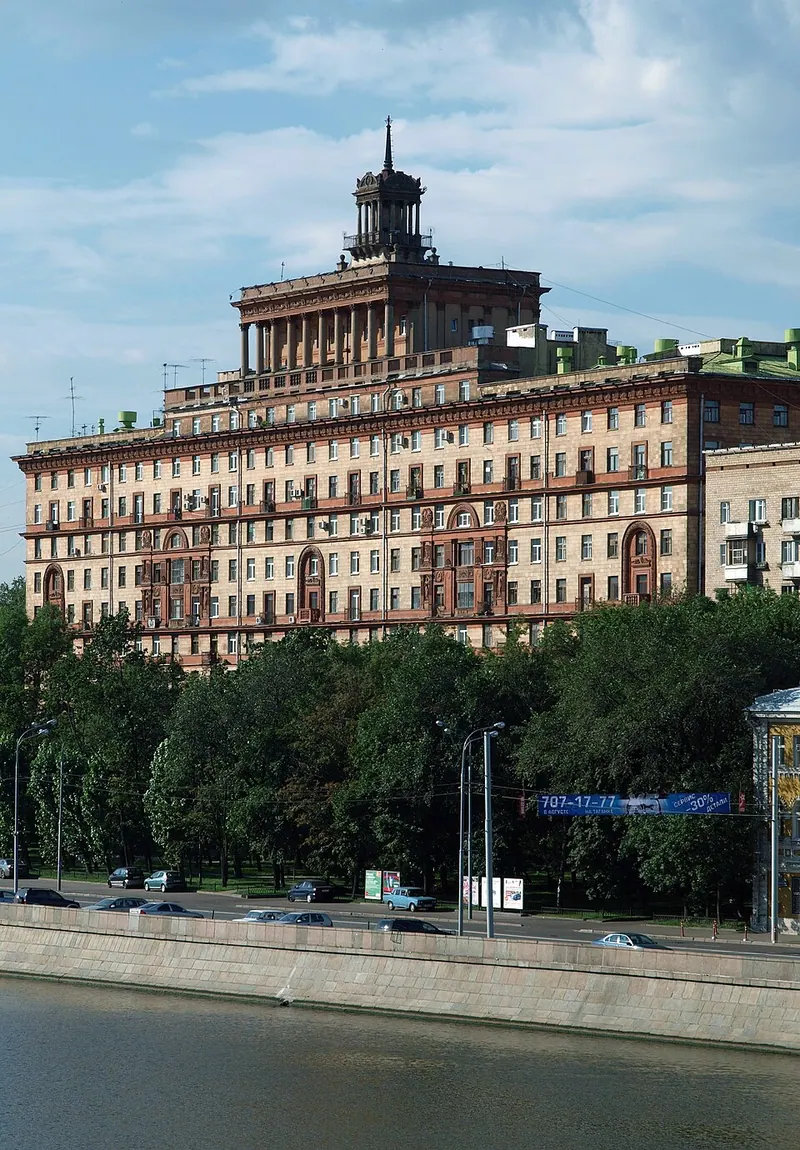 Жилой дом Электродного завода