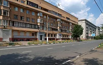 Жилой дом с магазином на Мытной улице