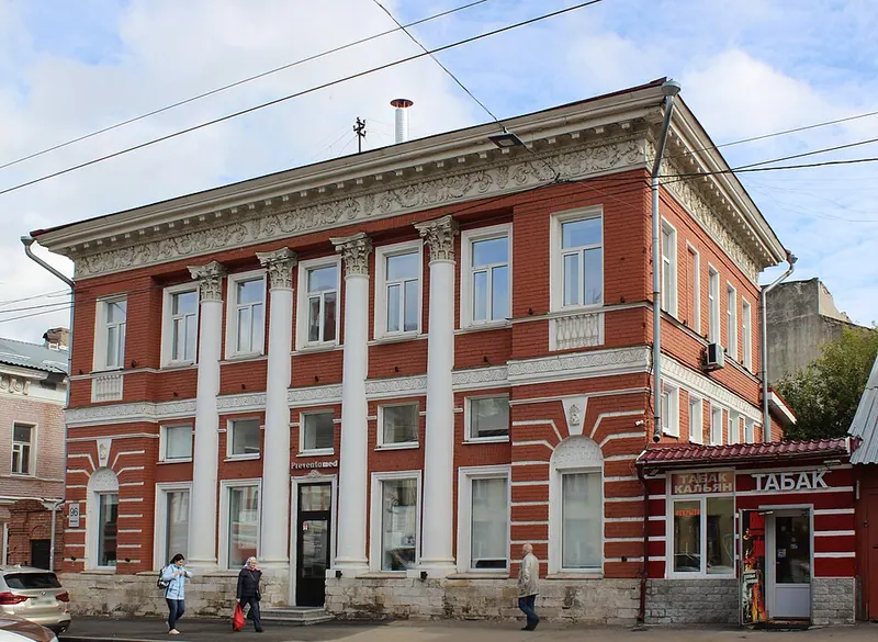 Дом Ермолаевых — П. Парфёнова