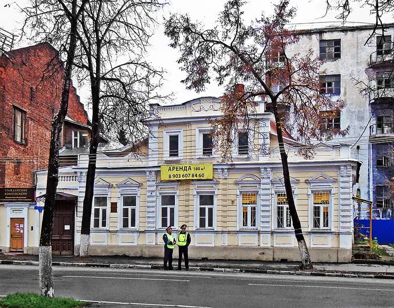 Дом А. И. Надеждиной — М. А. Комаровой