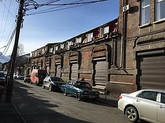 Здание торговой фирмы «Киракозов—Оганов» на улице Джанаева — фото 2