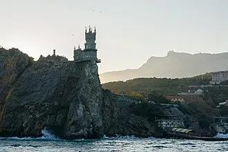 Ласточкино гнездо (Крым) — фото 2