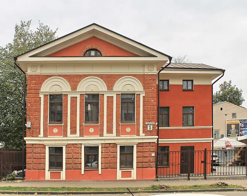 Дом П. Петровой
