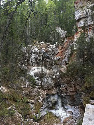 Водопад Святого ручья
