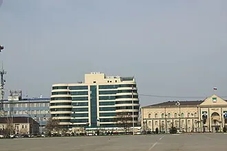 Памятник Ленину (Грозный, Байсангуровский район) — фото 2