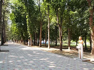 Аллея пионеров-героев (Симферополь)