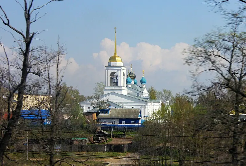 Церковь Рождества Пресвятой Богородицы в Гнилицах