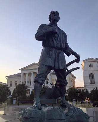 Памятник Тамбовскому мужику