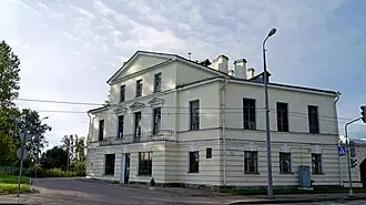 Стрельнинский почтовый дом
