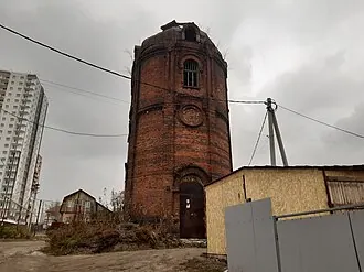 Водонапорная башня на Коммунстроевской улице