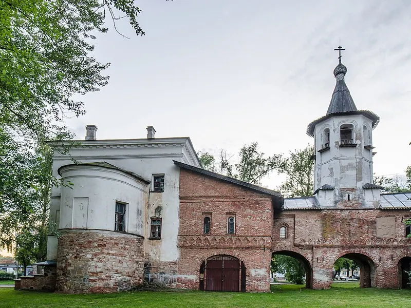 Церковь Архангела Михаила на Торгу