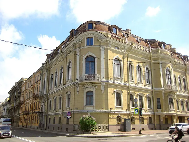 Особняк Серебряковой