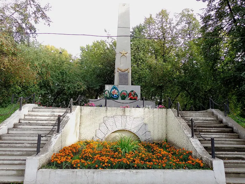 Братская могила партизан (Бердск)
