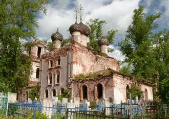Церковь Троицы Живоначальной (Алабузино) — фото 2