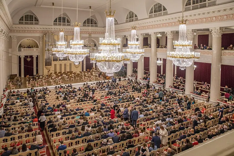 Большой зал Санкт-Петербургской филармонии
