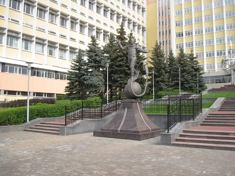 Памятник Юрию Гагарину (Ижевск)